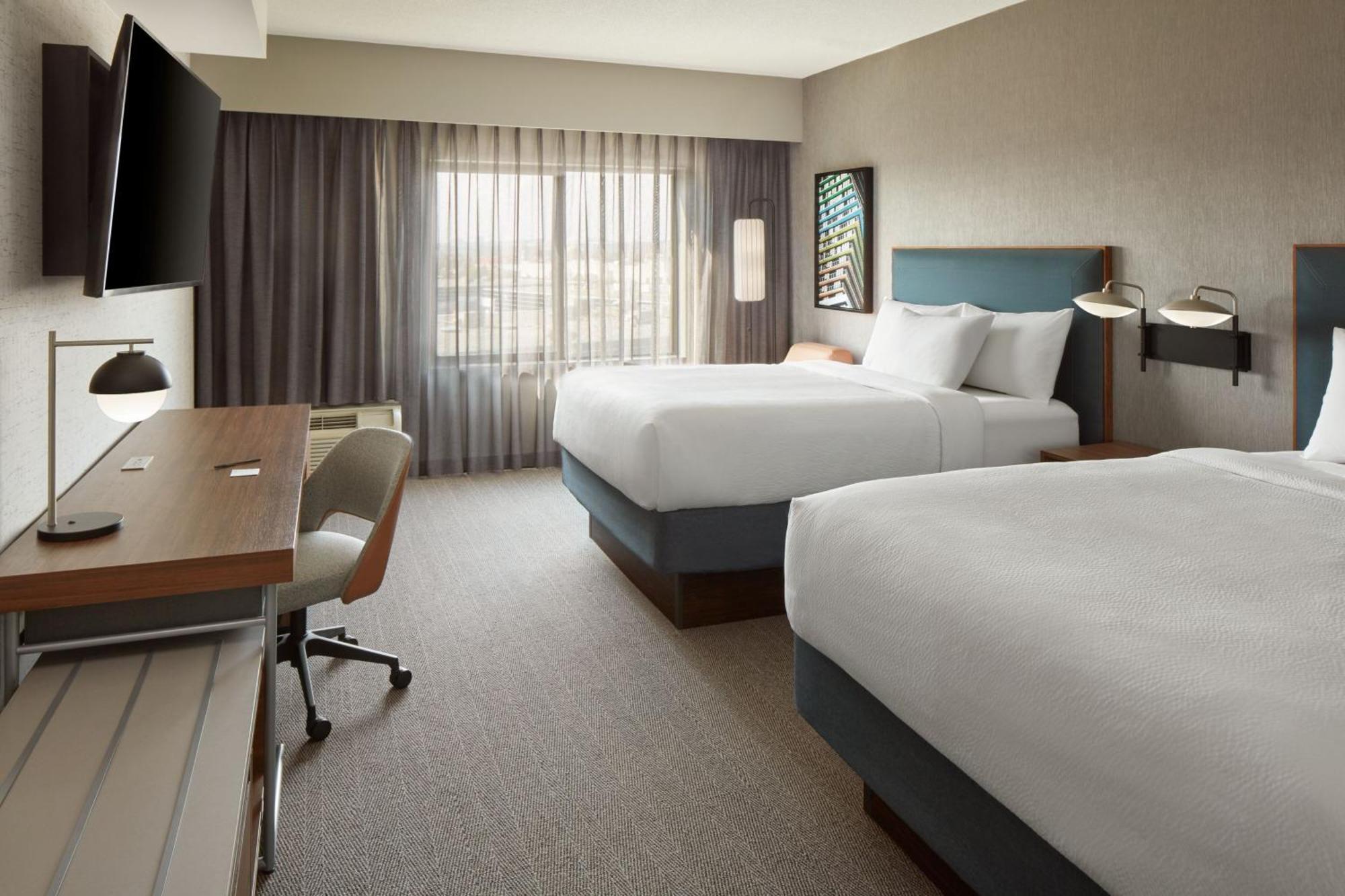 Courtyard By Marriott Mississauga-Airport Corporate Centre West Hotell Exteriör bild